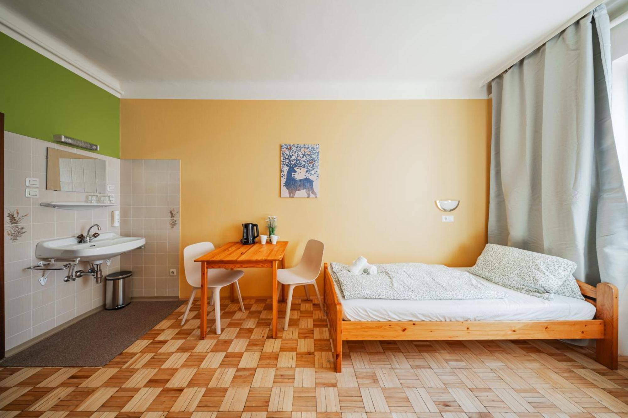West Ostello Vienna